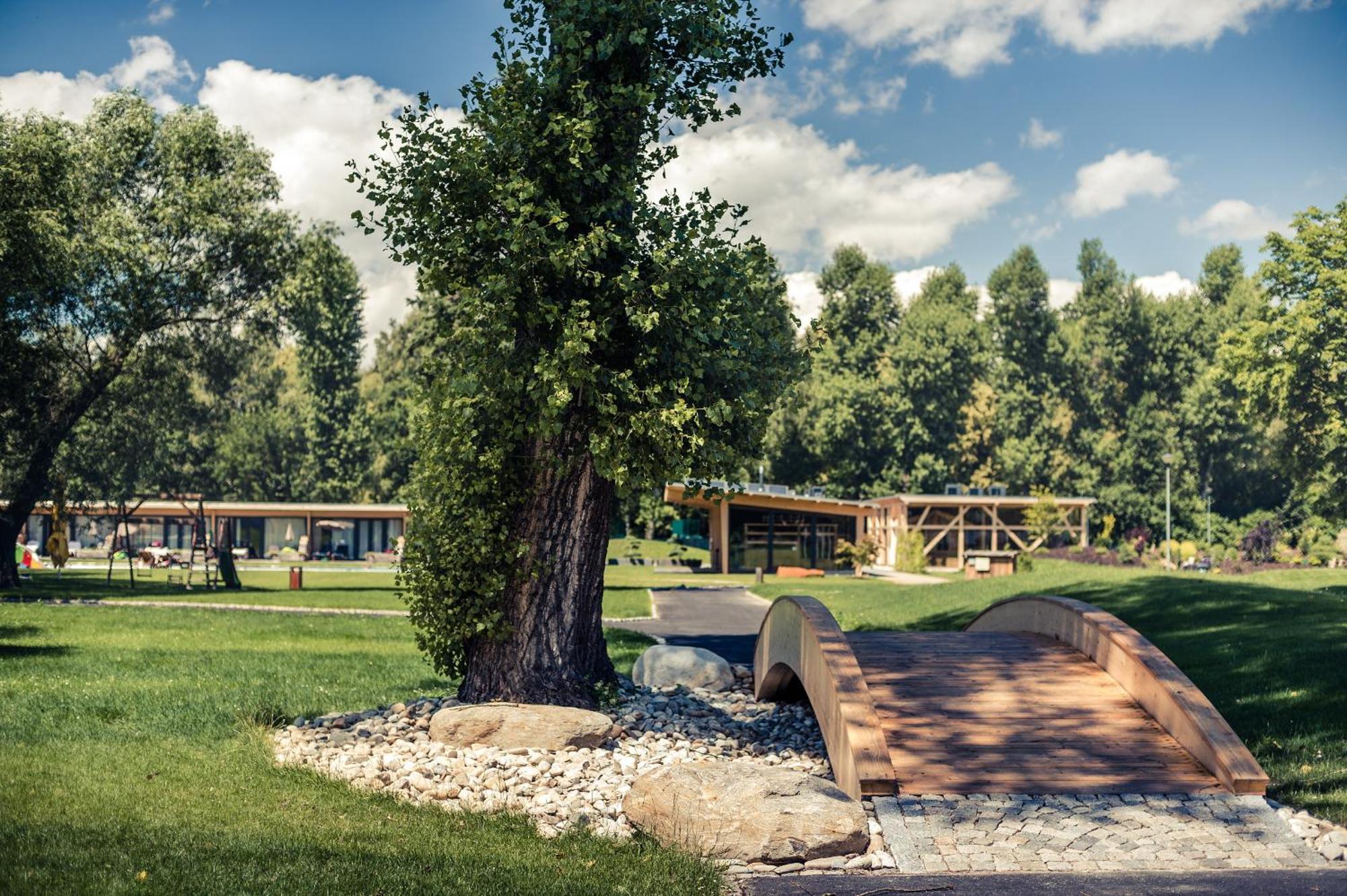 Villa Resort Stromovka Ceske Budejovice Esterno foto